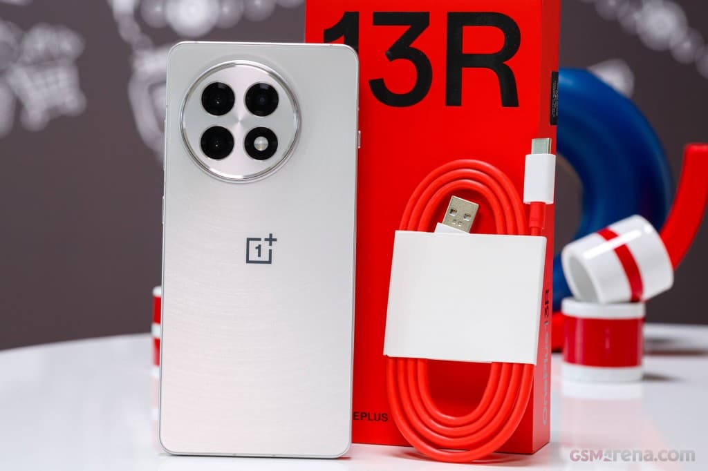 OnePlus 13R OnePlus 13R
